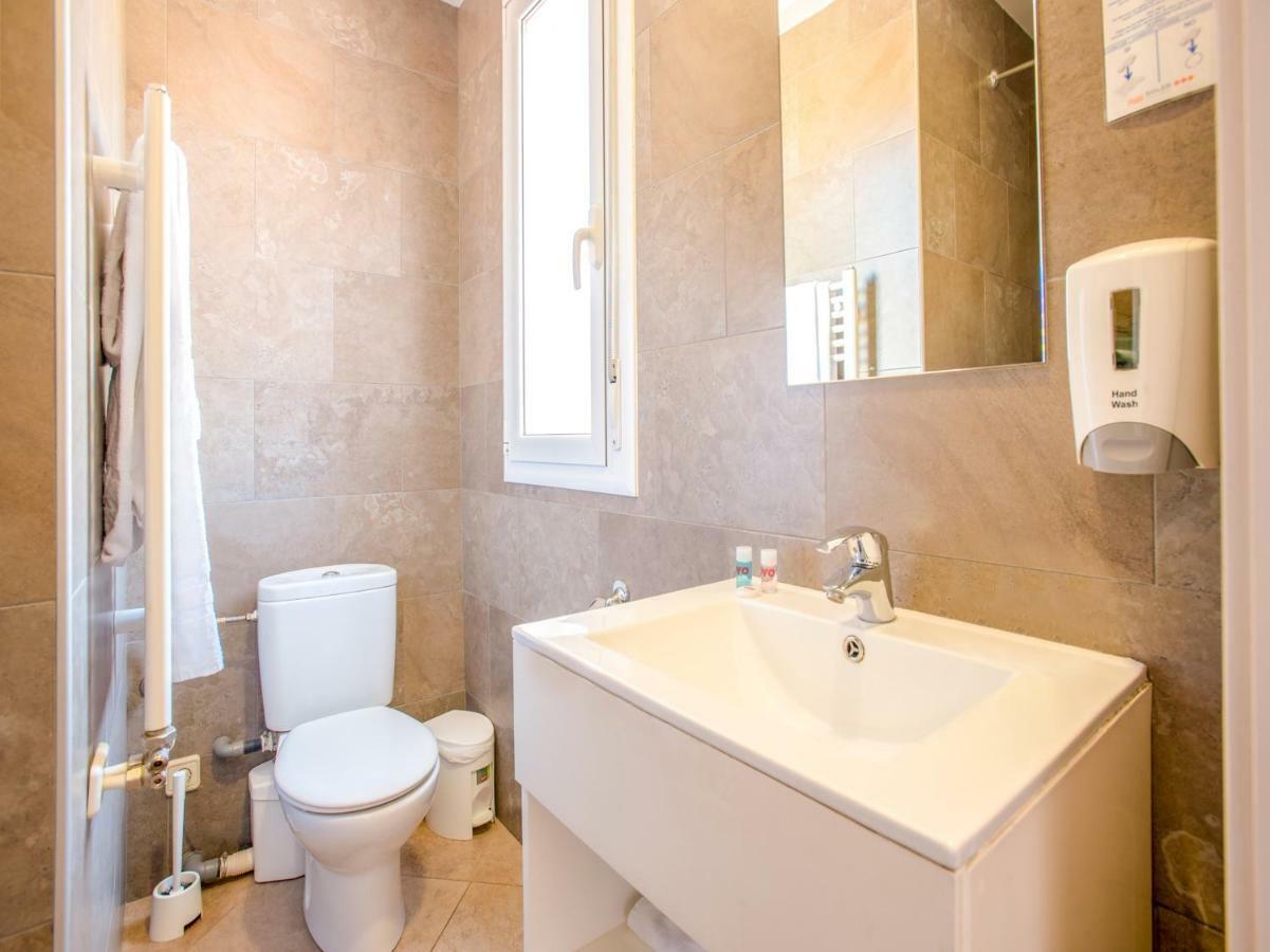Hostal Soler Sant Joan De Villatorrada Dış mekan fotoğraf